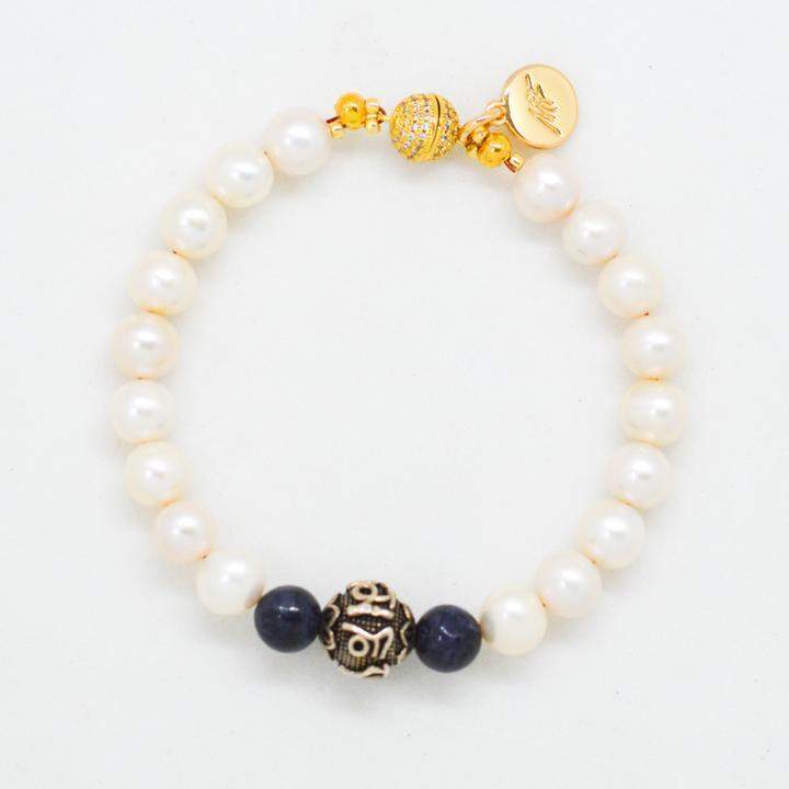 Silver Bracelet with Natural Pearl Blue Sapphire Beads (12 MM