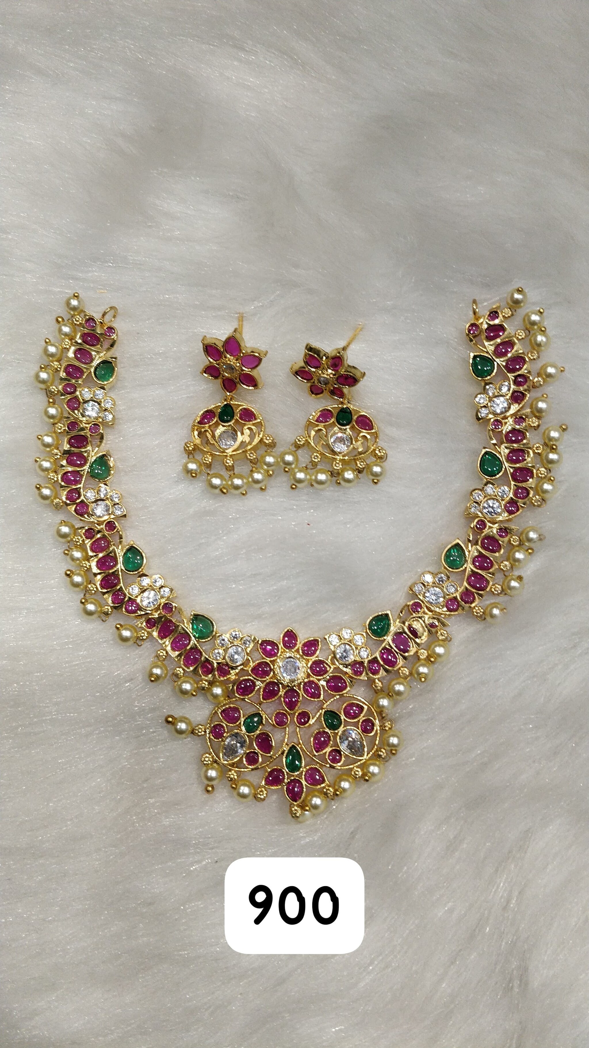 Designer Necklace Set in Delhi at ₹ 199 ₹ 999 Unit by Jai