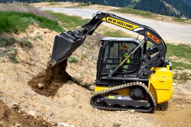 New Holland Earthmovers On Hiring Services