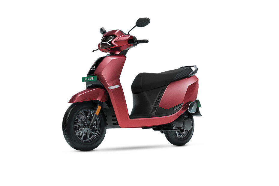 Buy Vespa ZX 125 BS6 - Fiery Red Online - Best Price Vespa ZX 125