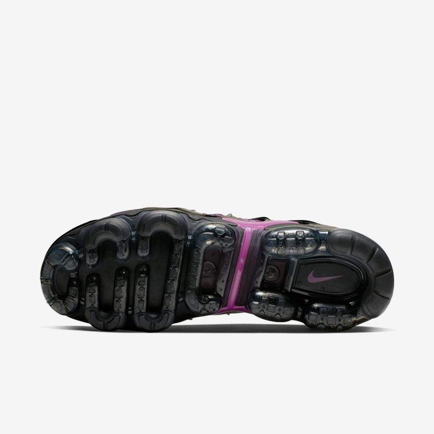 mens vapormax plus foot locker