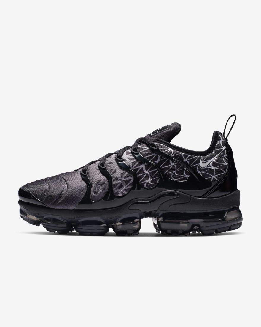 nike air vapormax plus size 14