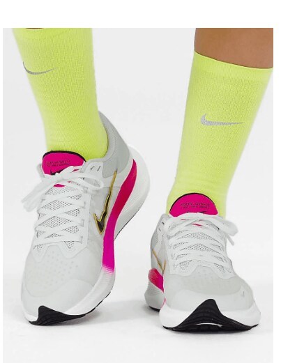 women's winflo 8 sneakers