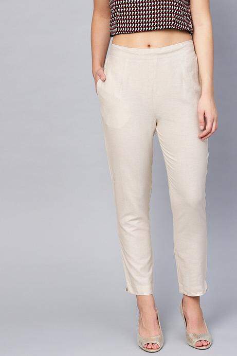 Off-White Cotton Solid Cigarette Pants 