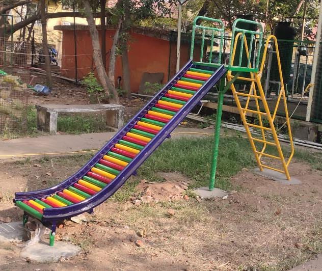 Senior Slide Second Hand Slides And Swings Park FRP Spiral Slide