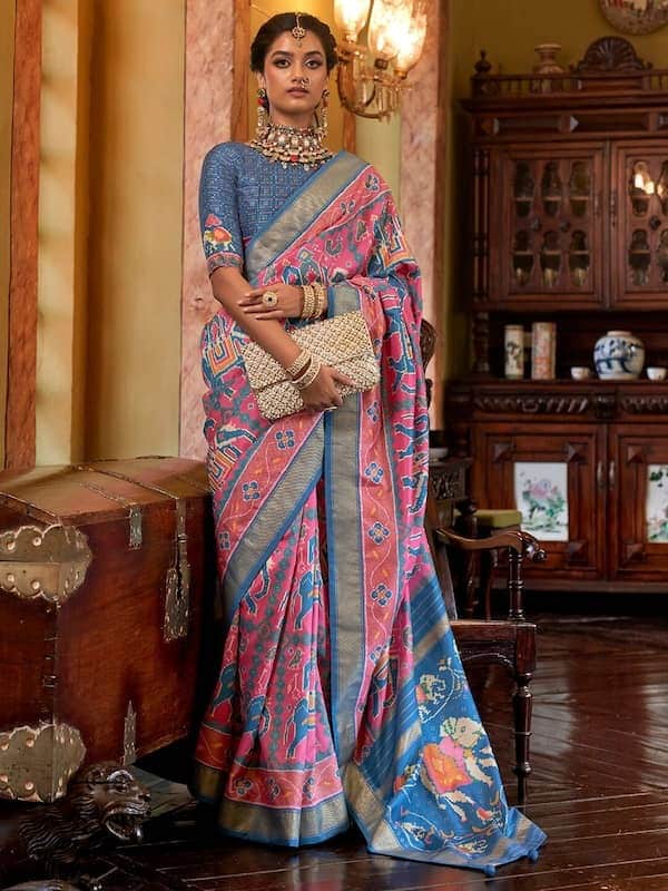 Pochampally Ikkat Cotton Traditional Saree mtr with Blouse Piece