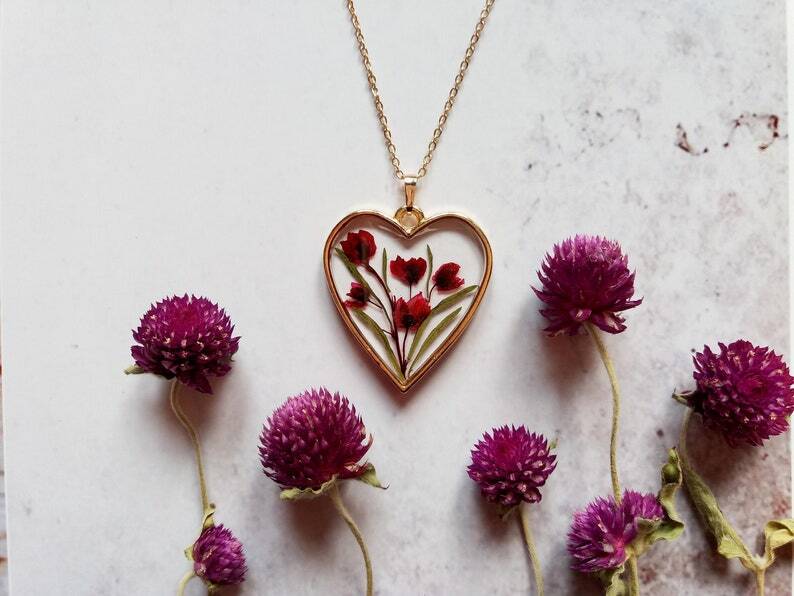 Pressed Flower Necklace Resin jewelry in Delhi at ₹ 300 ₹ 500