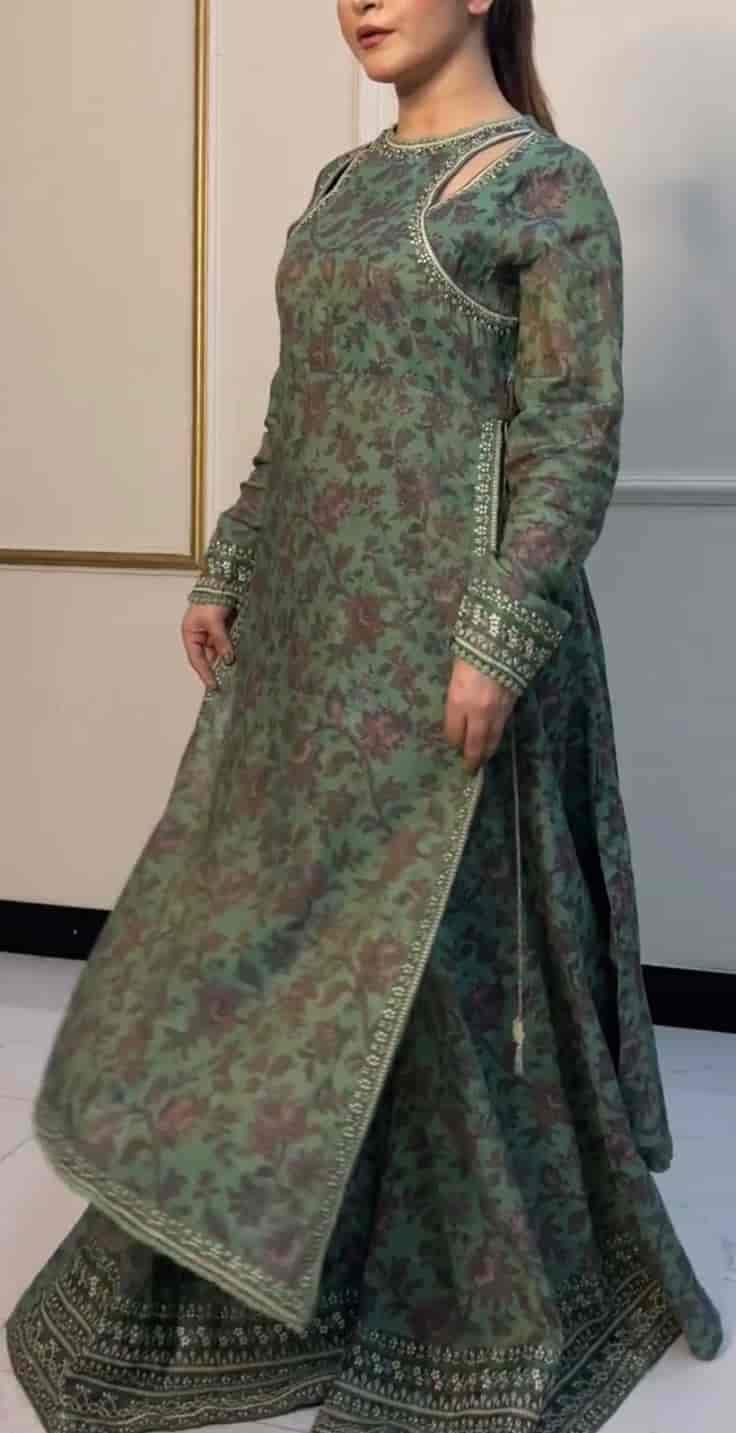 Printed Cotton Pakistani Designer Suit in Mumbai at ₹ 800