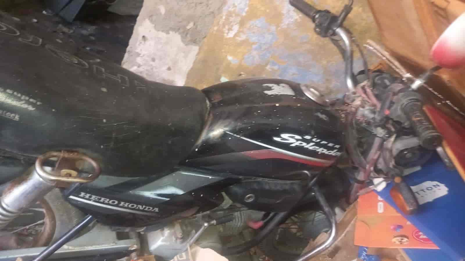 Splendor Bike Scrap in Bhiwandi at ₹ 2,500 ₹ 5,000 Pc by