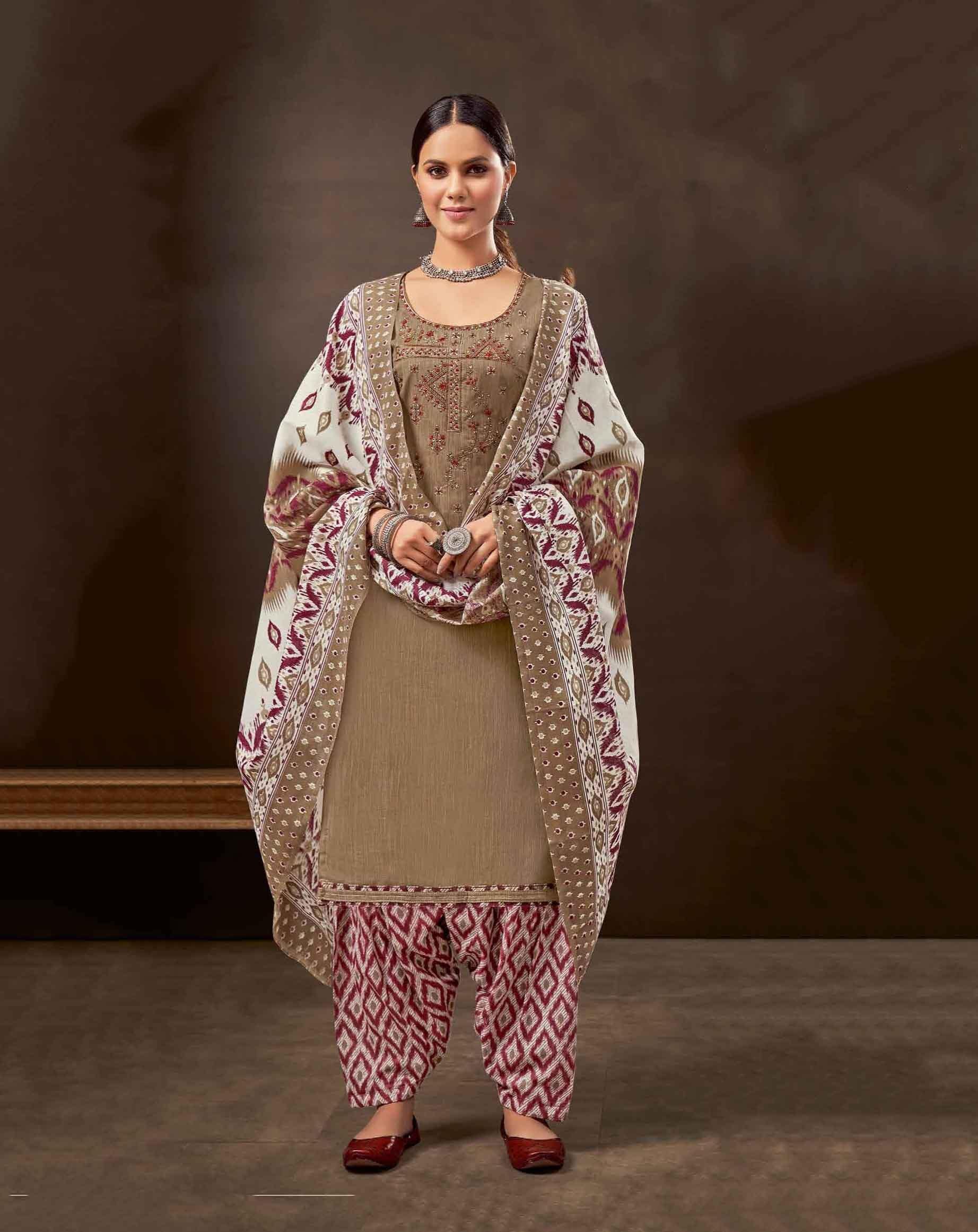 Embroidered Unstitched Punjabi Dress Material in Cotton/Silk/Chiffon,  Available in S/M/L/XL/2XL Sizes in Ahmedabad at  300 / Unit by Surya  Textiles - Justdial