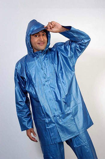 Reliable Men Rainwear G14 in Mumbai at ₹ 800 ₹ 1,200 Unit by