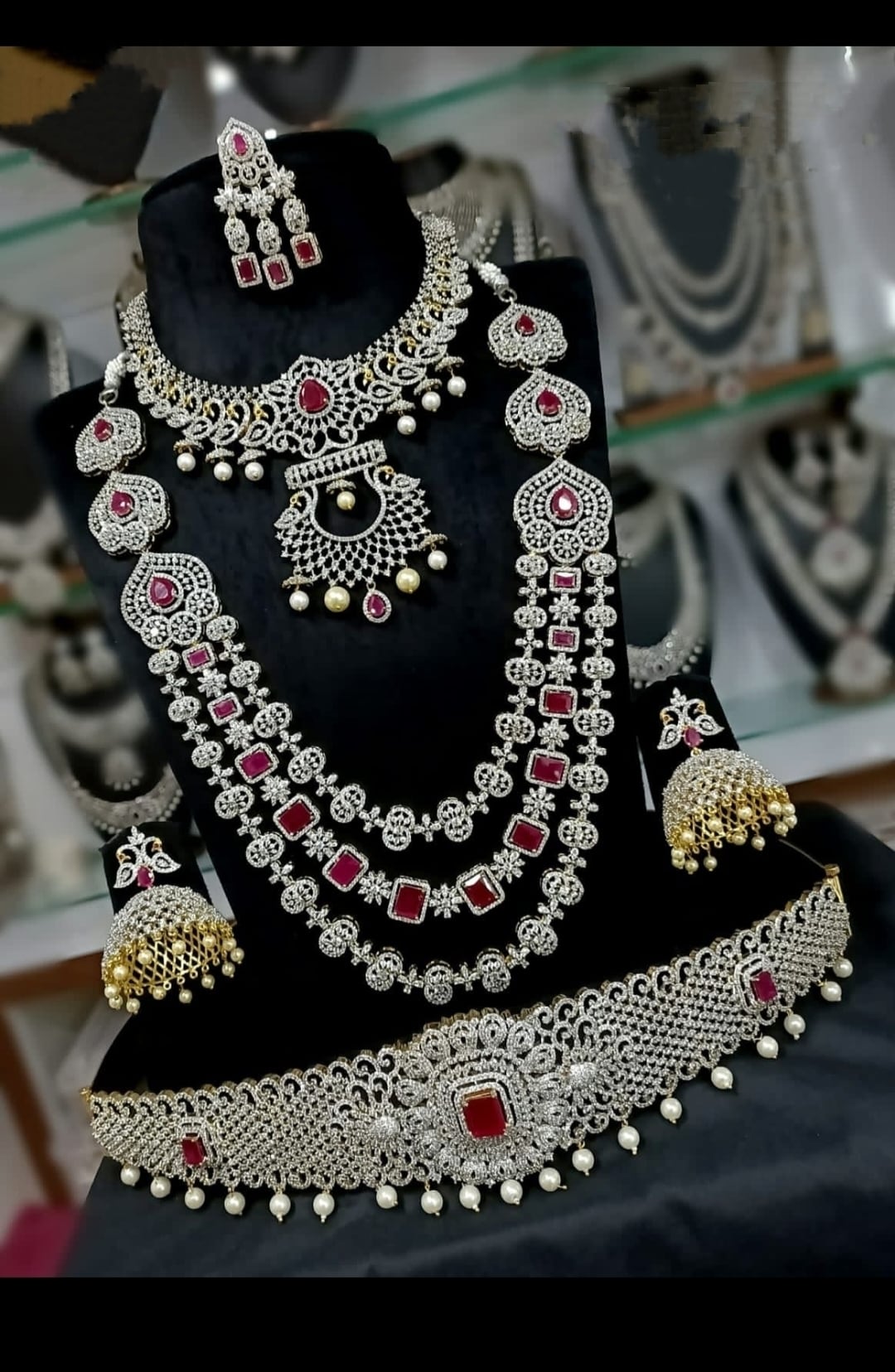 Rose Gold Diamond Jewellery Set for Wedding in Vijayawada at best