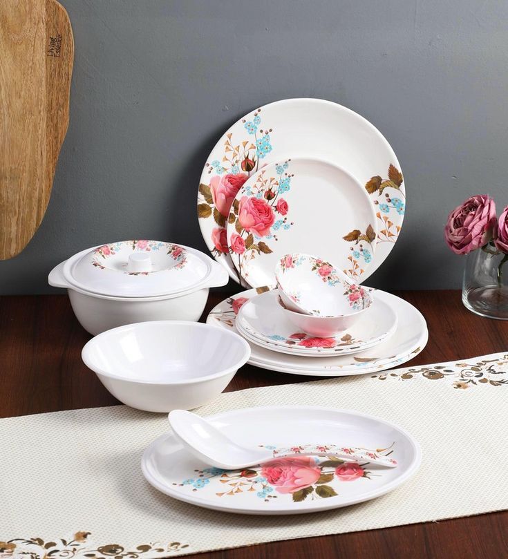 Melamine Dinner Set 32 PC in Mumbai at ₹ 500 ₹ 1,000 Set by