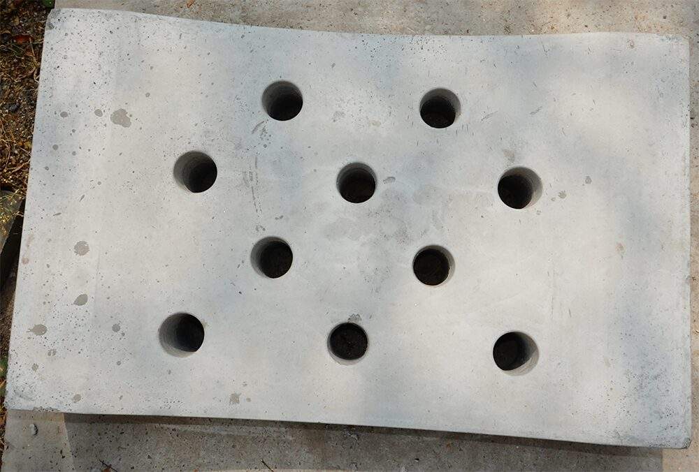 SAUCER DRAIN WITH HOLES DRAIN COVER in Coimbatore at ₹ 400 - Main Image