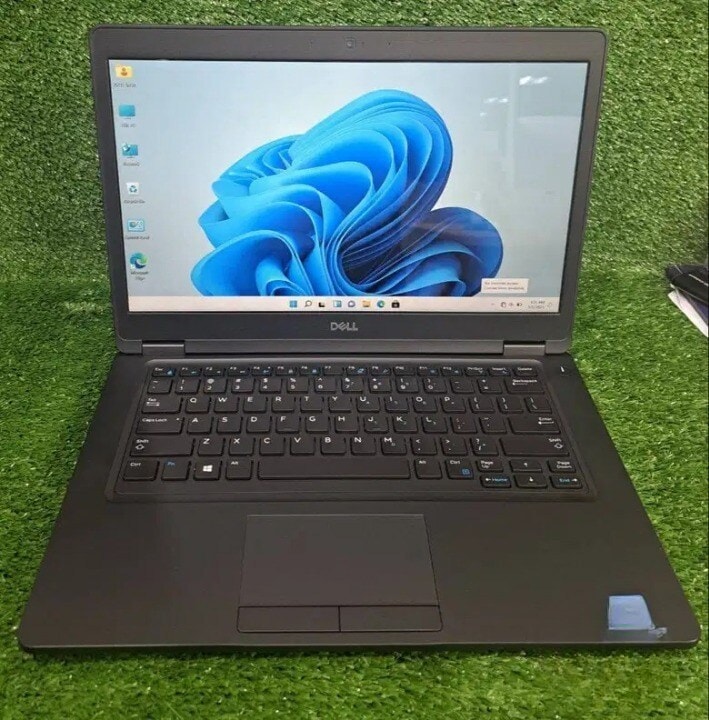 Second Hand Intel Dell Used Desktops Laptops 14 Inch in Chennai at