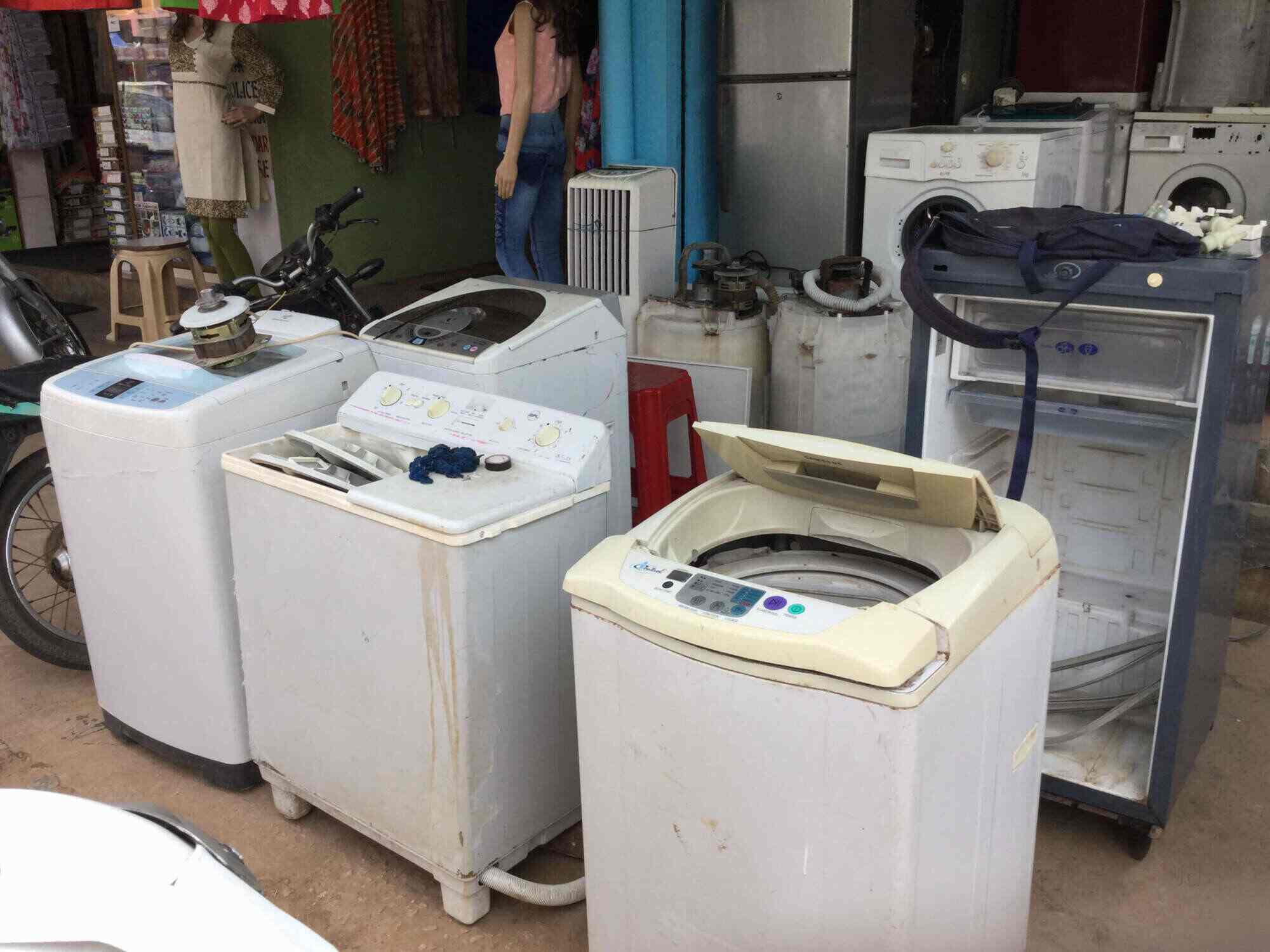 Catalogue Scrap Wala in Kalkaji , Delhi Justdial