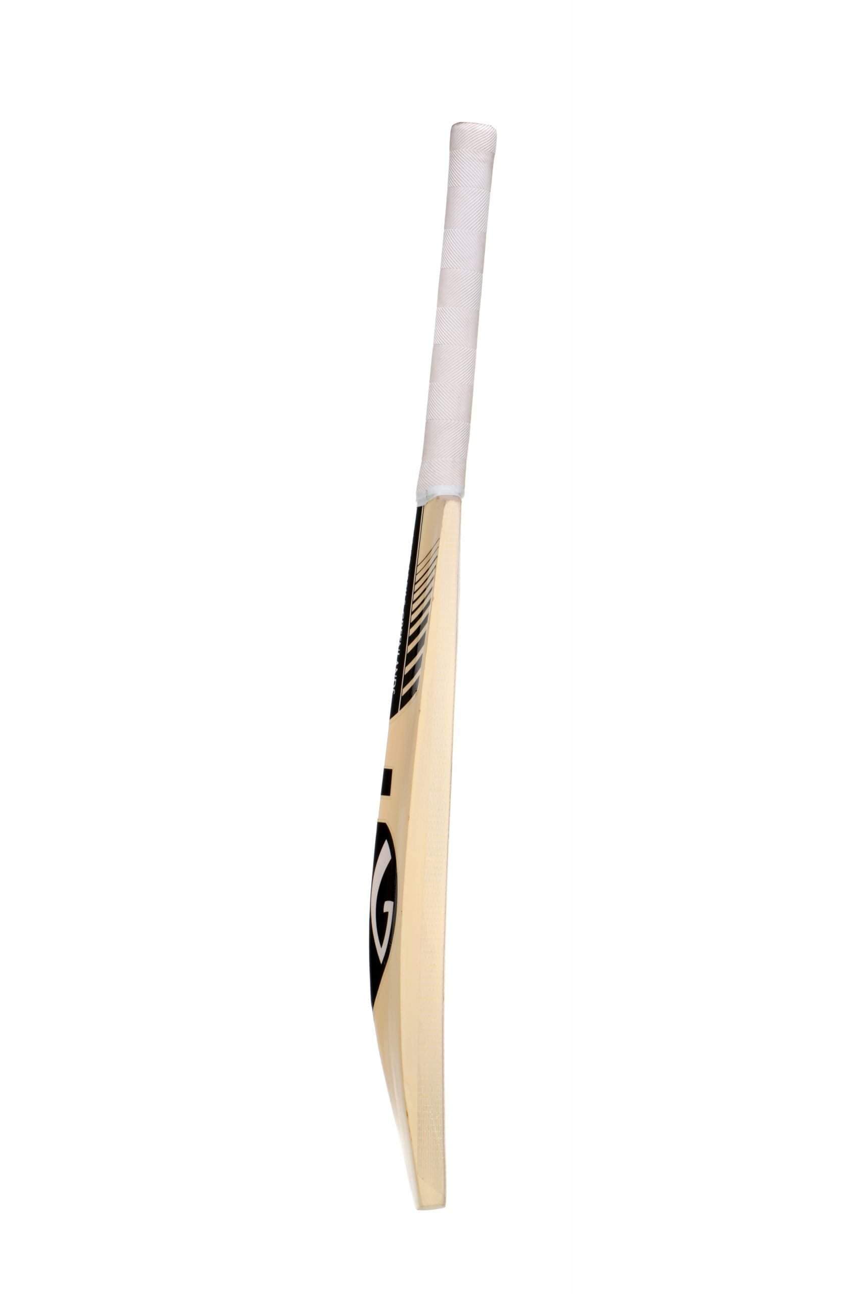 SG Scorer Classic Kashmir Willow Cricket Bat (Full Size) in Hyderabad