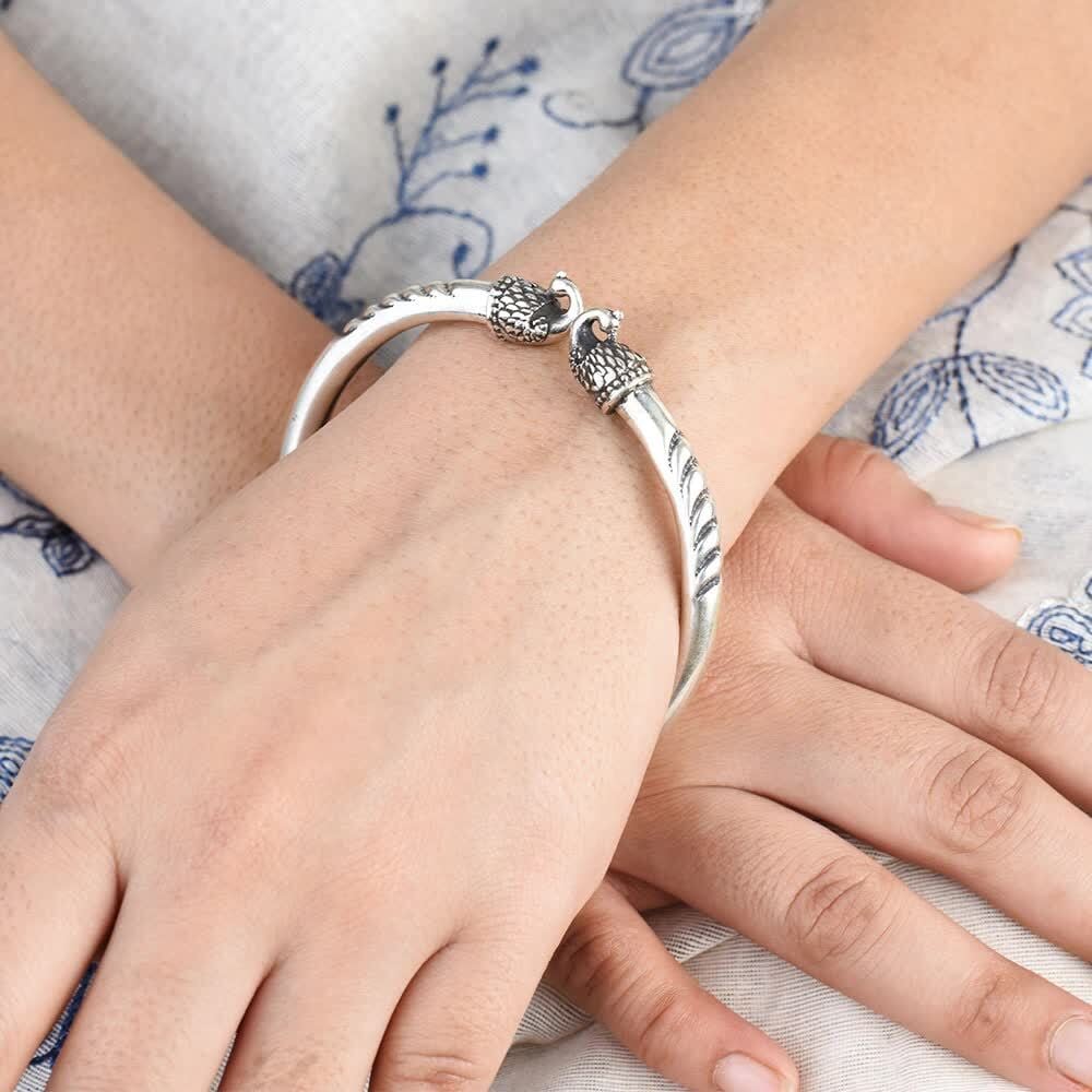 Silver Bangle Hand Bracelet in Jalandhar at ₹ 800 - ₹ 5,000 / Pc