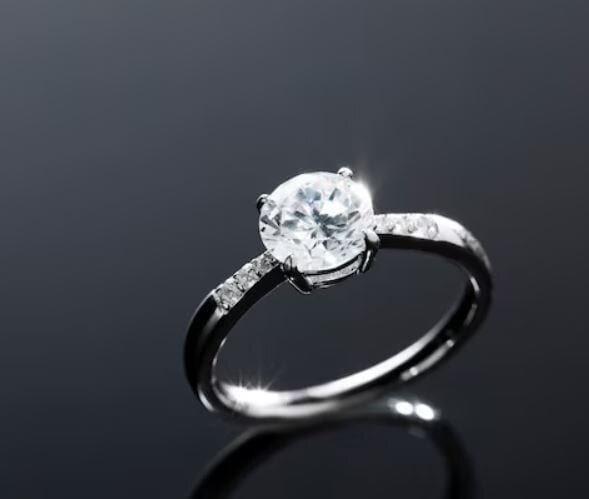 Silver Steel And Diamond Rings For Women in Hyderabad at ₹ 25,000 - Main Image