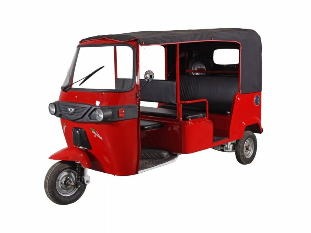 Electric Rickshaw Head Light in India - Dealers, Manufacturers ...