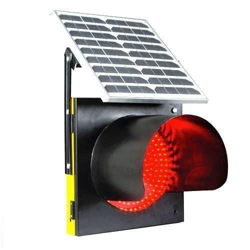 Solar Traffic Light with 100 Watts Power, Li-ion Battery, IP65
