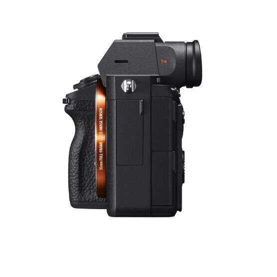 SONY Alpha ILCE-7RM3 (7R III) Mirrorless Digital Camera With 24