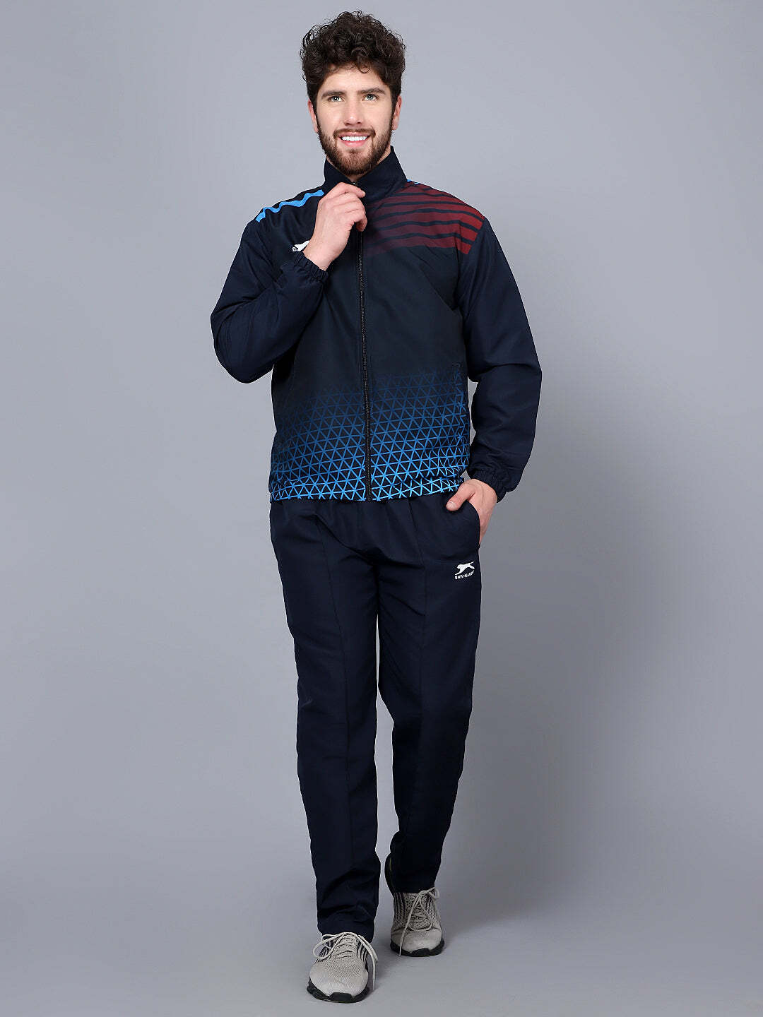 Sport Tracksuits in Delhi at ₹ 867 ₹ 951 Pc by Shera Sports