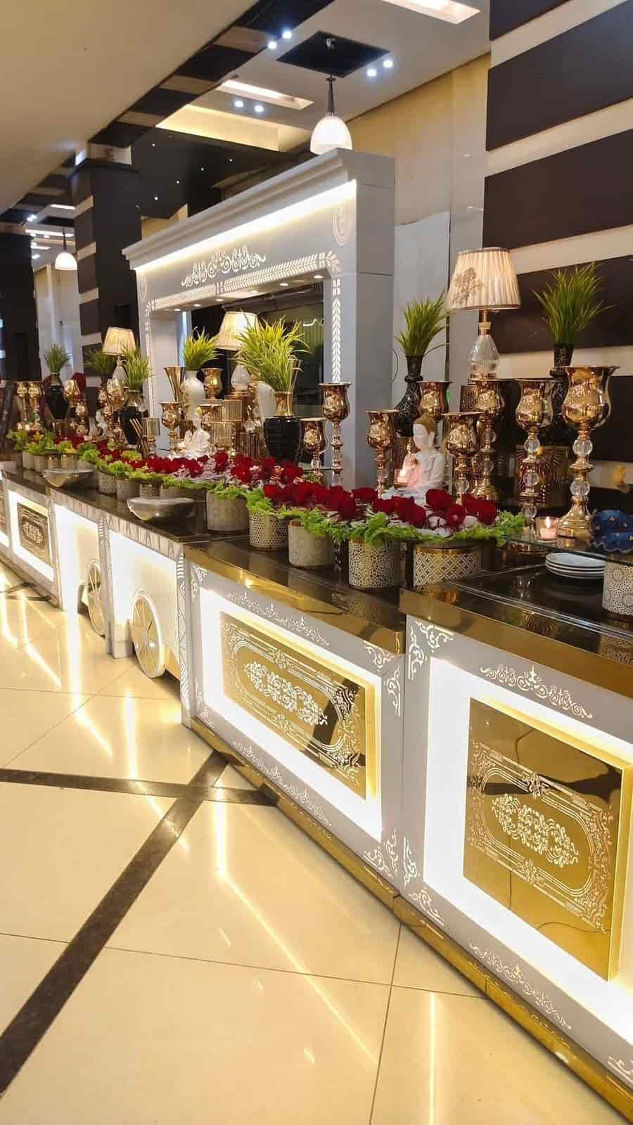 Stainless Steel Catering Display Counter in Saharanpur at