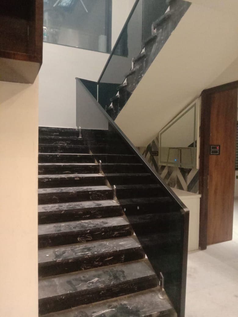 Stainless Steel And Glass Staircase Railing in Bangalore at