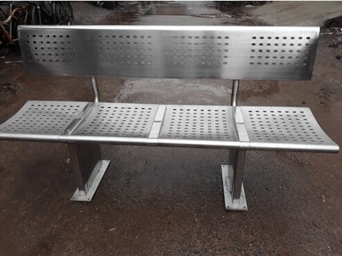 Stainless Steel Railway Bench Seater in Delhi at ₹ 12,000 Pc