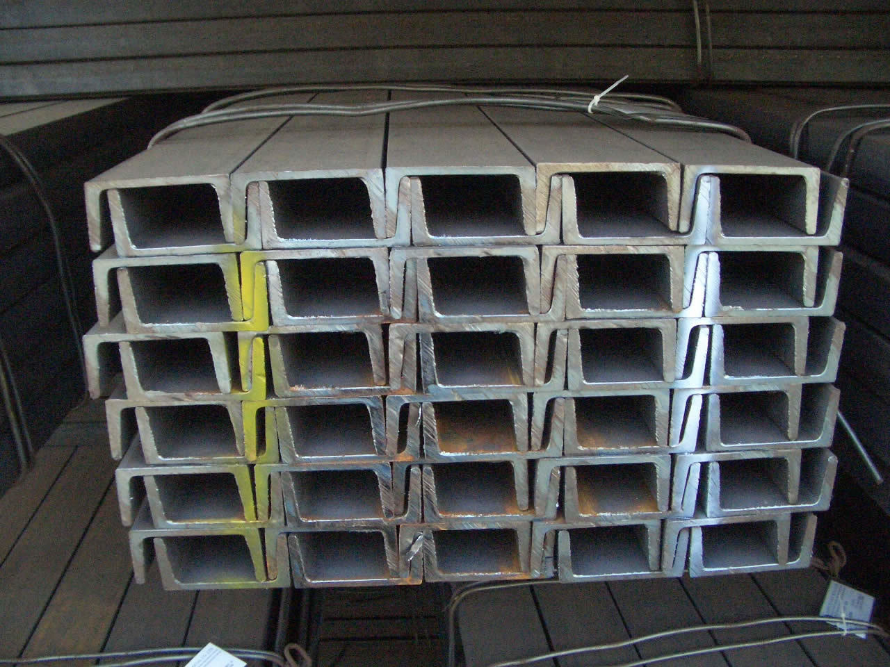 Steel Channels in Chennai at ₹ 600 - ₹ 4,000 / Pc by Sri Balaji ...