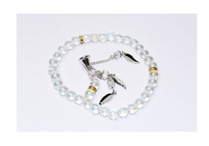 Stone Mm 33 Beads With Silver Pendant in Jaipur at ₹ 45 Unit