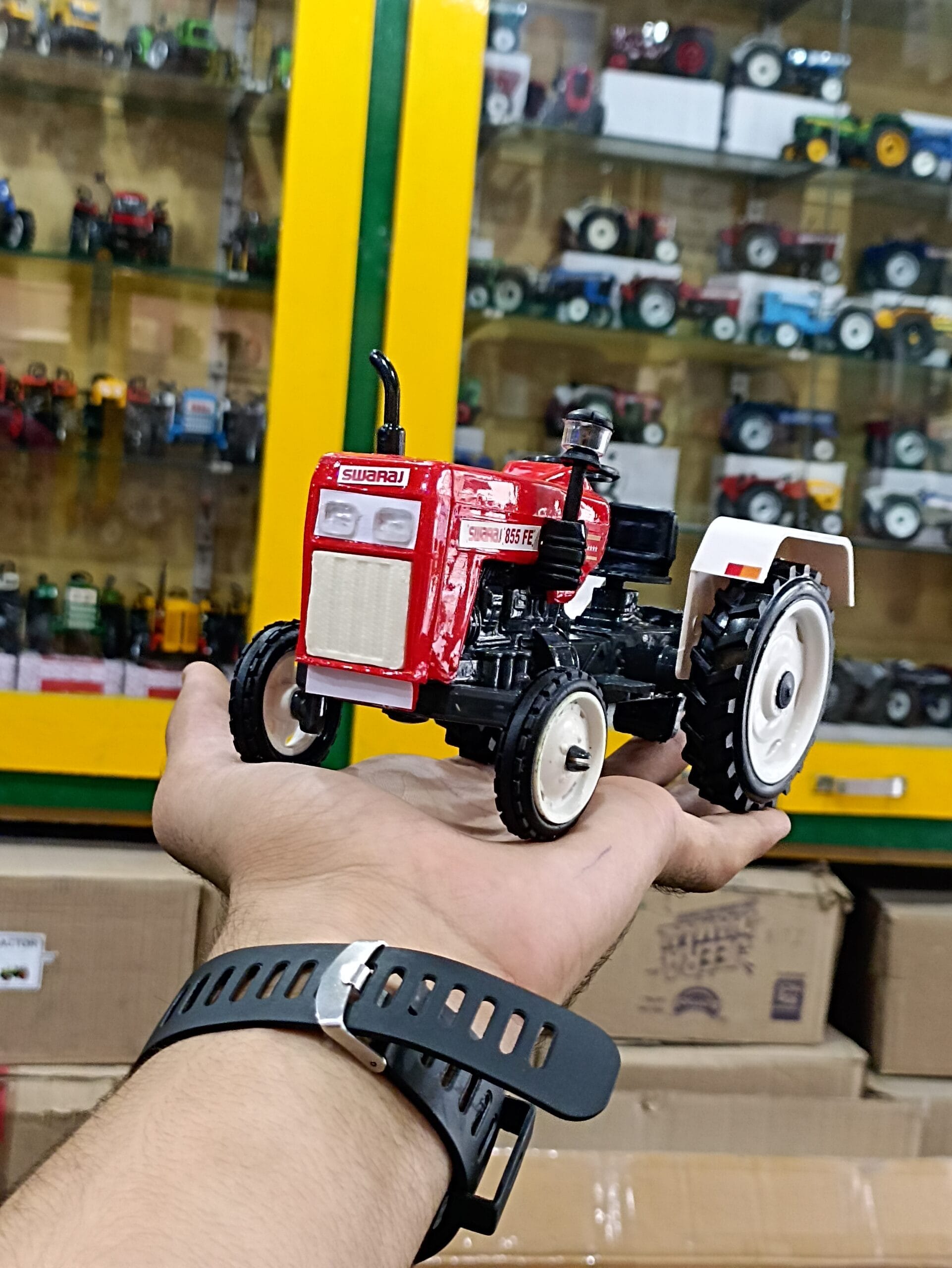 SWARAJ 855 FE Second Hand Tractor 42 HP in Jalna at ₹ L