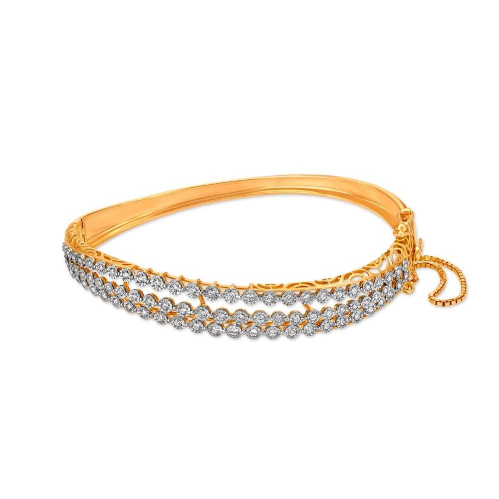 TANISHQ 503919VCNE1A022BD000080 Glamorous Diamond Bangle in a