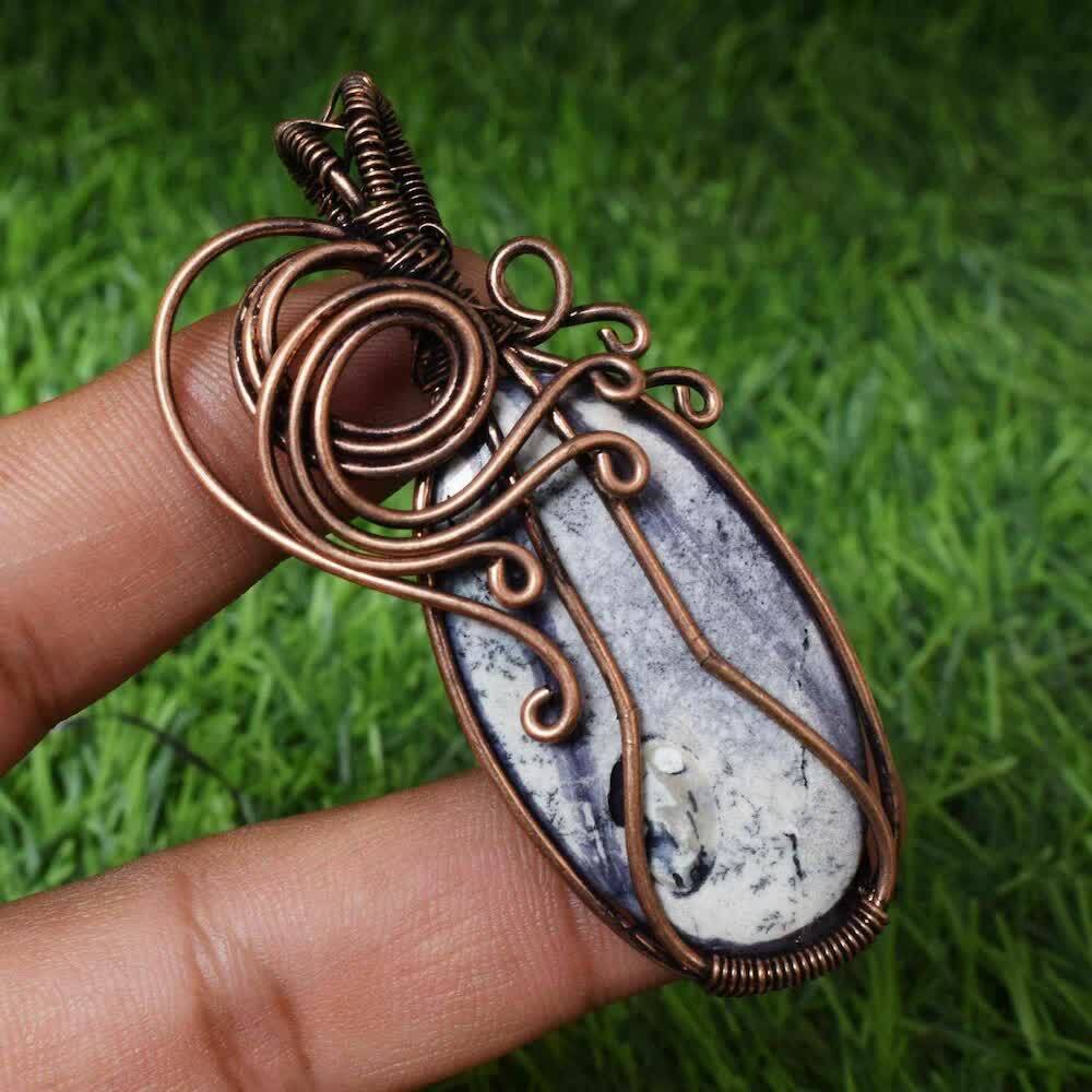 Thewa Jewellery in Pune at ₹ 725 ₹ 807 Unit by Manshi