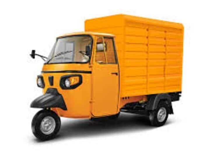 Wheel Bajaj Showroom Three Wheeler Wheeler Auto Bajaj Tempo