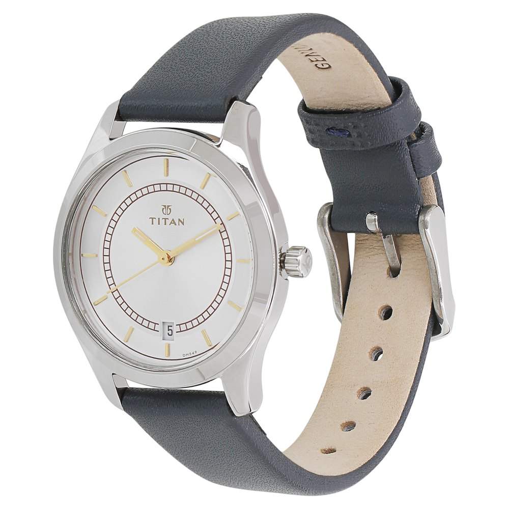 Titan Neo Titan White Dial Leather Strap Watch TITAN NN2596SL01