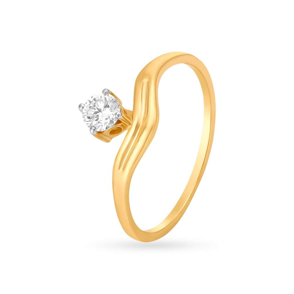 TANISHQ 18 KT Gold and Diamond Finger Ring mm