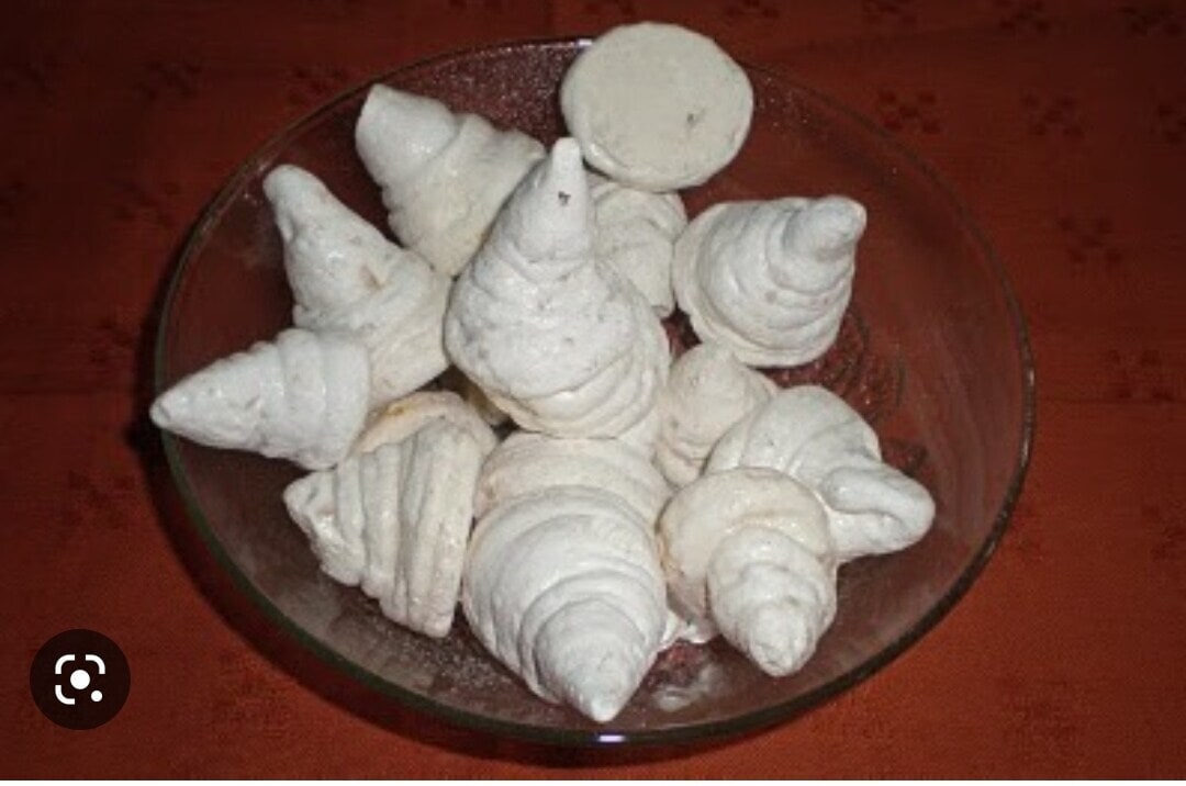 Tuticorin Macaroon (A Grade, Pocket Packaging, Price Varies Per