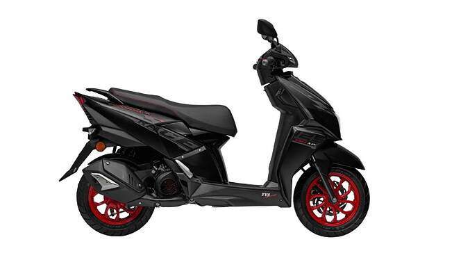 TVS Ntorq 125 Second Hand Scooty 124 cc in Varanasi at ₹ 20,000