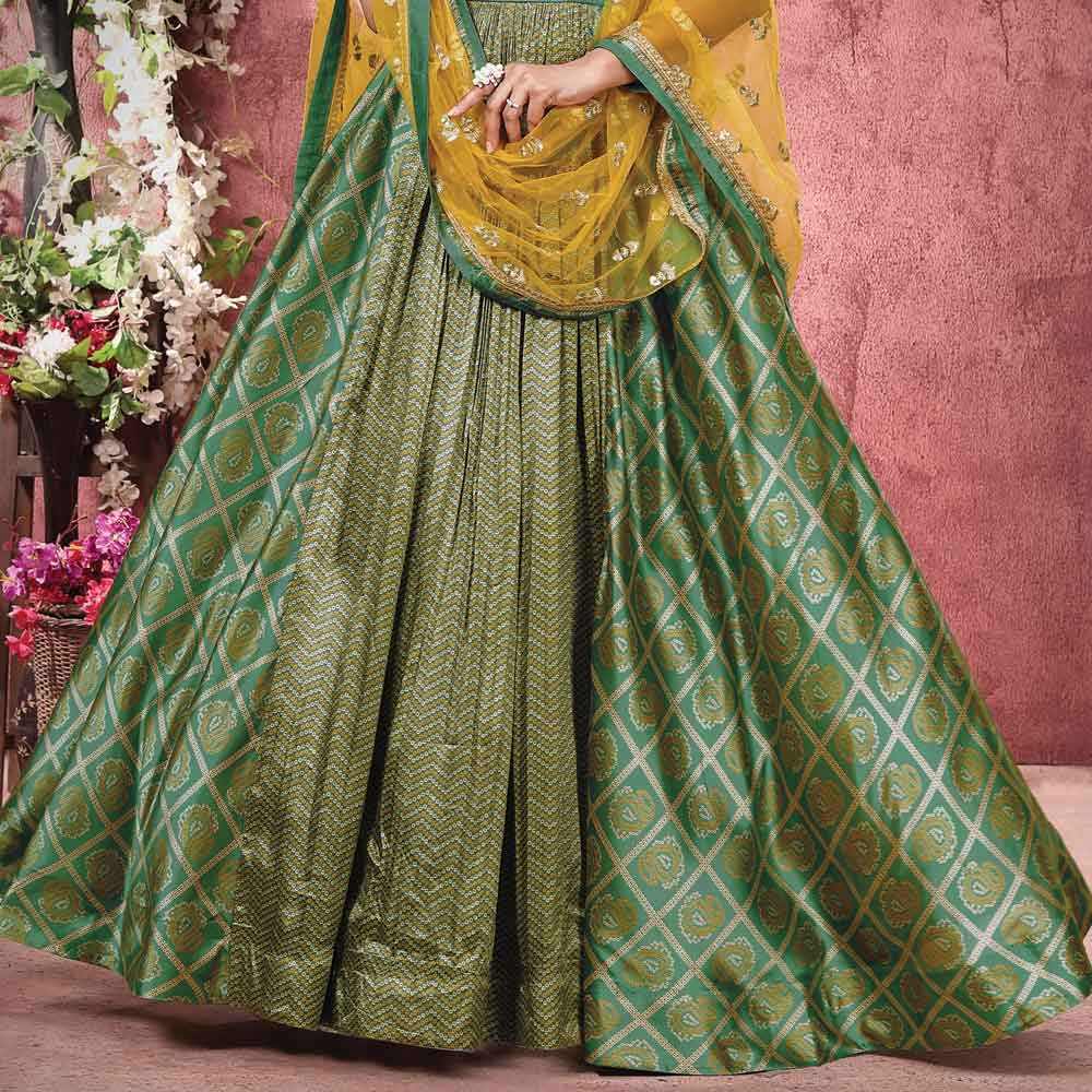 taruni anarkali