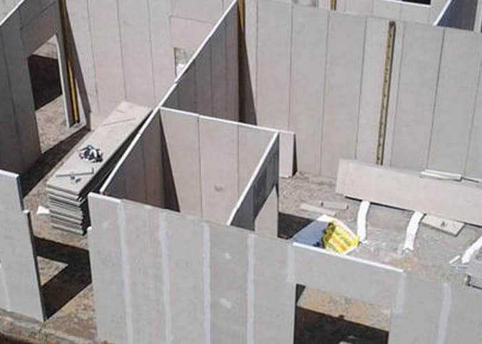 【YIPS】 Construction wall Unidus Everest Solid Wall Panel in Zirakpur at best price by