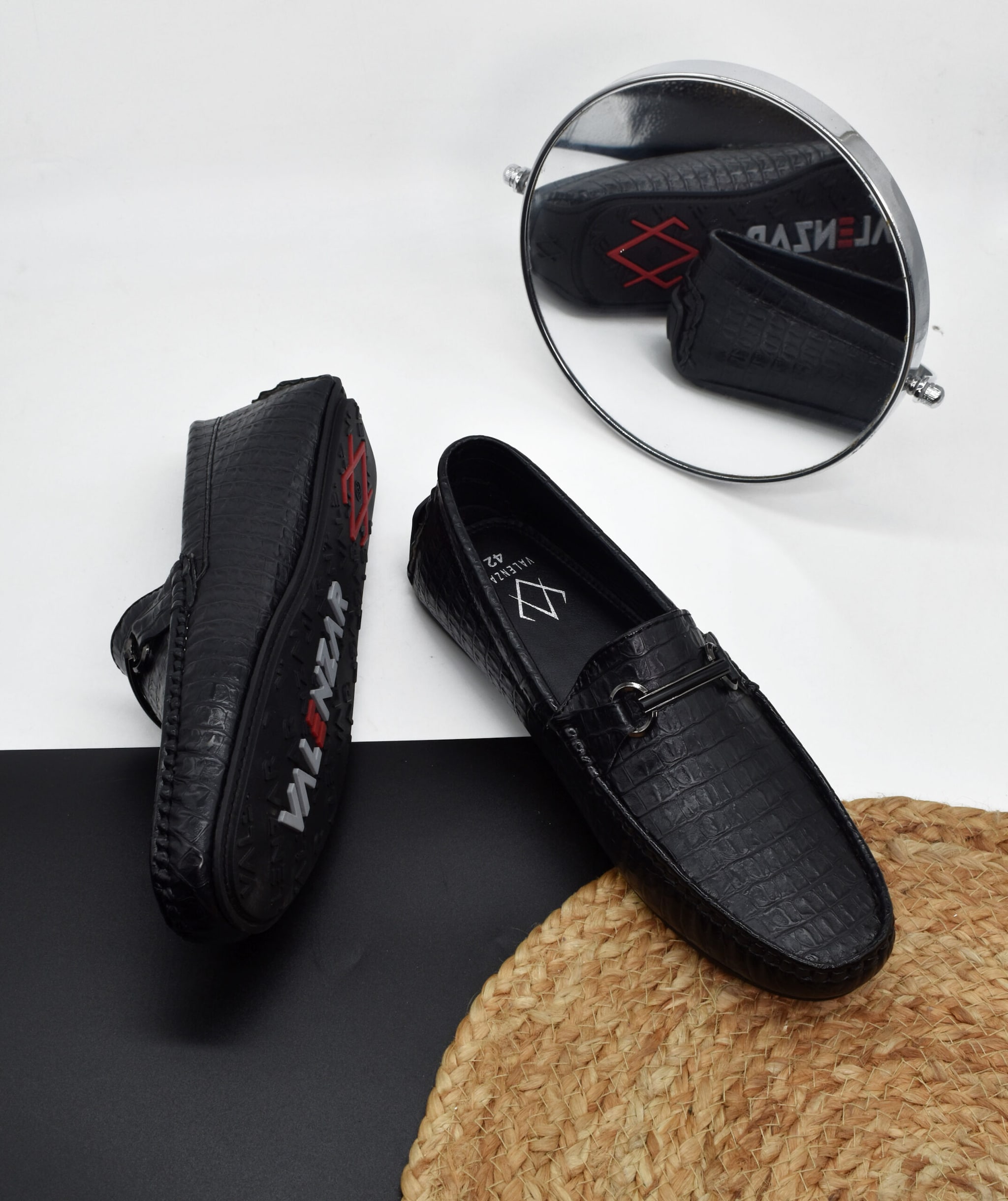 Valenzar Mocassini Croc Embossed Wrinkle Free Driving Slip On Shoe