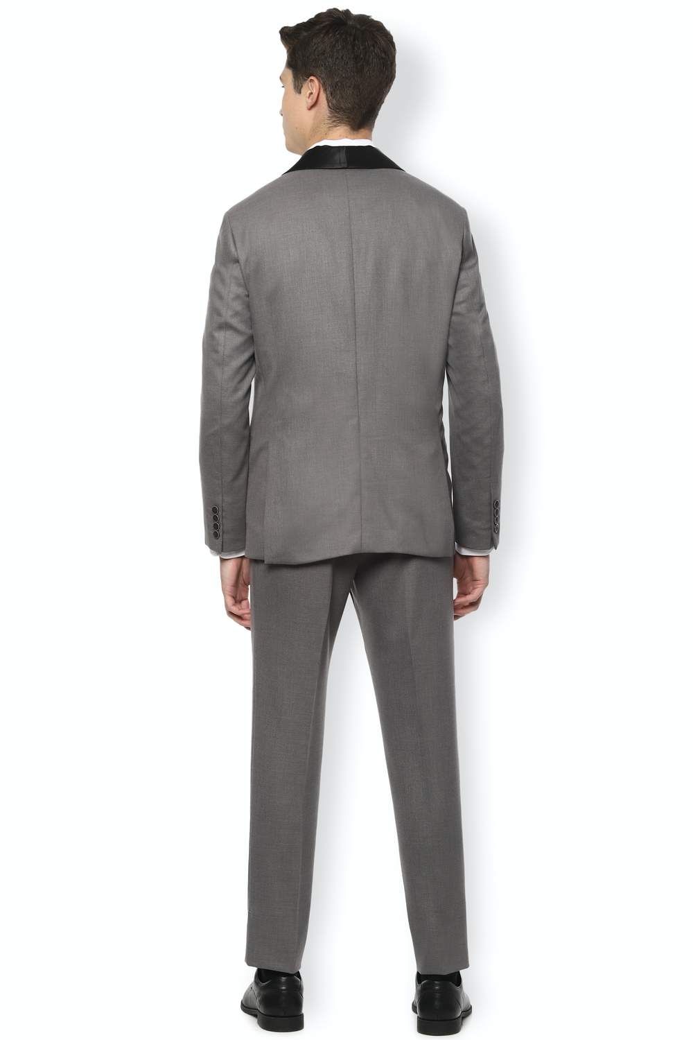 Check Men Business 4 Piece Suit, Formal at Rs 3200/set in Agra | ID:  2849774233997