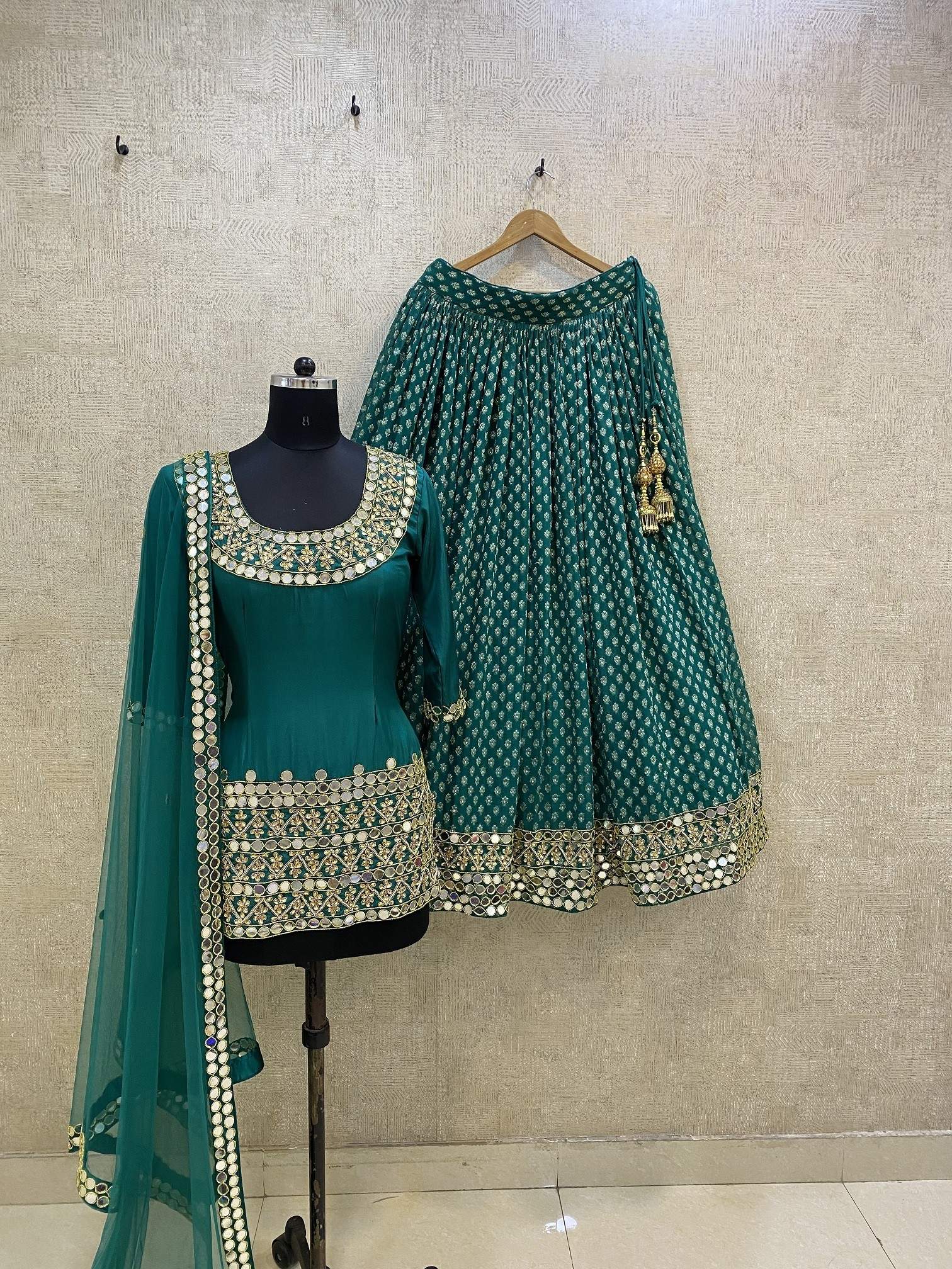 Vastrakala VK121 Beautiful Peacock Green Mirror Work Hand Embroidered Silk Shirt With Banarsi Georgette Lehenga in Mumbai at best price by Organzza - Justdial Vastrakala VK121 Beautiful Peacock Green Mirror Work Hand Embroidered Silk Shirt With Banarsi Georgette Lehenga in Mumbai at best price by Organzza - Justdial