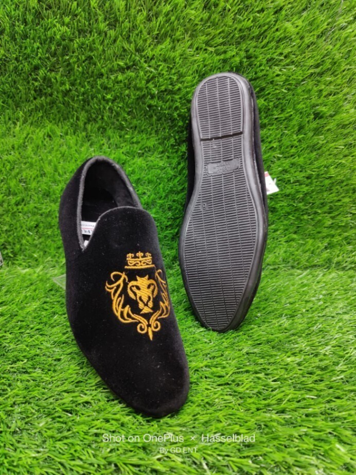 Velvet Loafer Shoe Size 10 in Delhi at ₹ 250 Pr by G D