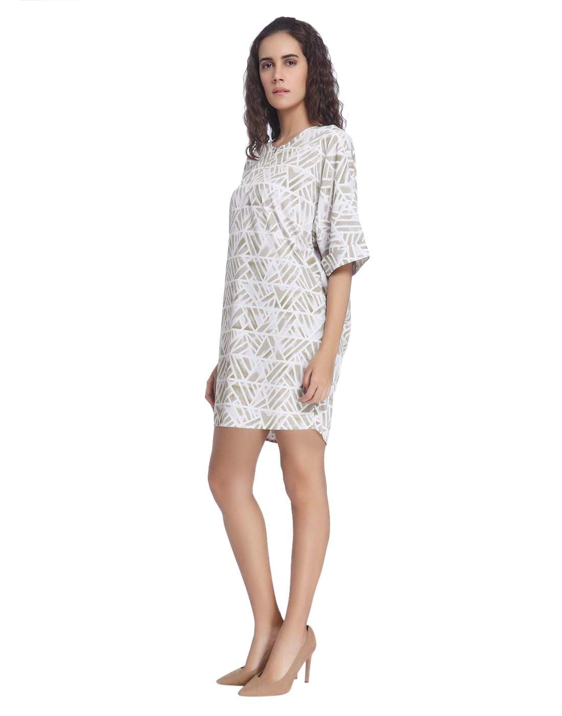 VERO MODA 10172023 Printed Casual Mini Dress Size Xs (Blue) in Indore at   576 -  600 by Salt Styles As Per Taste - Justdial