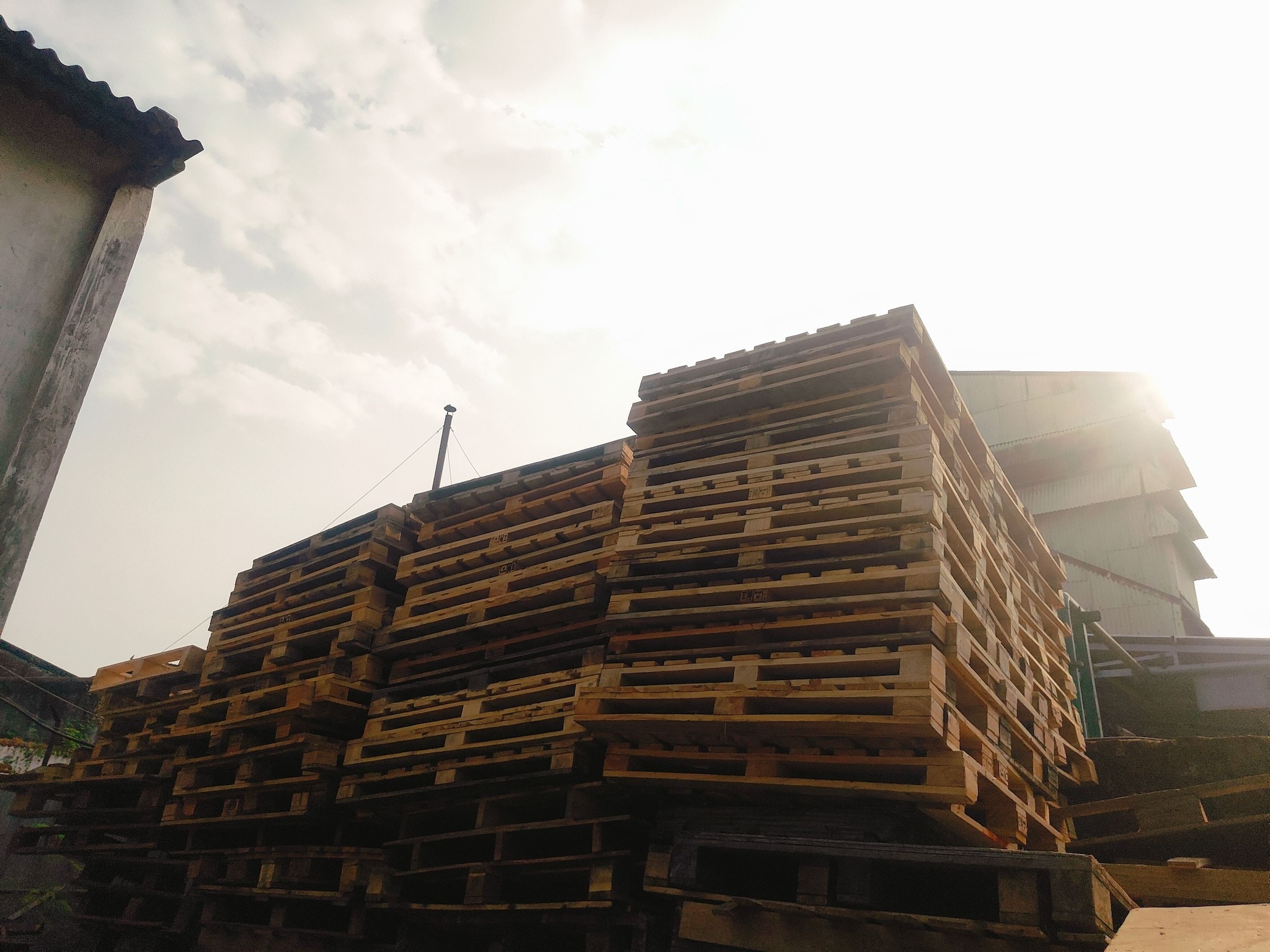 Warehouse storage wooden pallet in Delhi at ₹ 800 ₹ 1,000 Pc