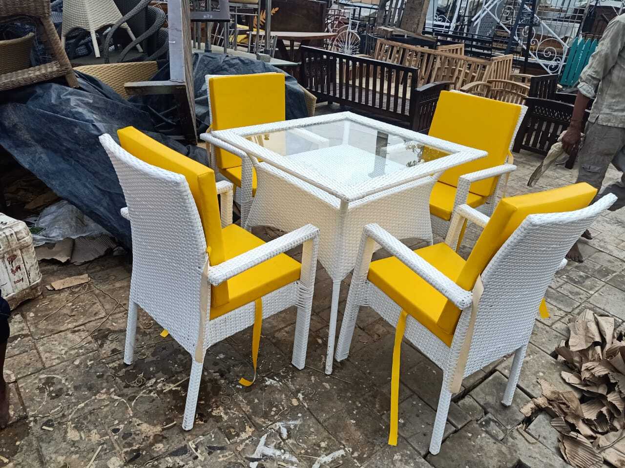 Table Nilkamal Plastic Chair Plastic Table And Chairs Olx Olx