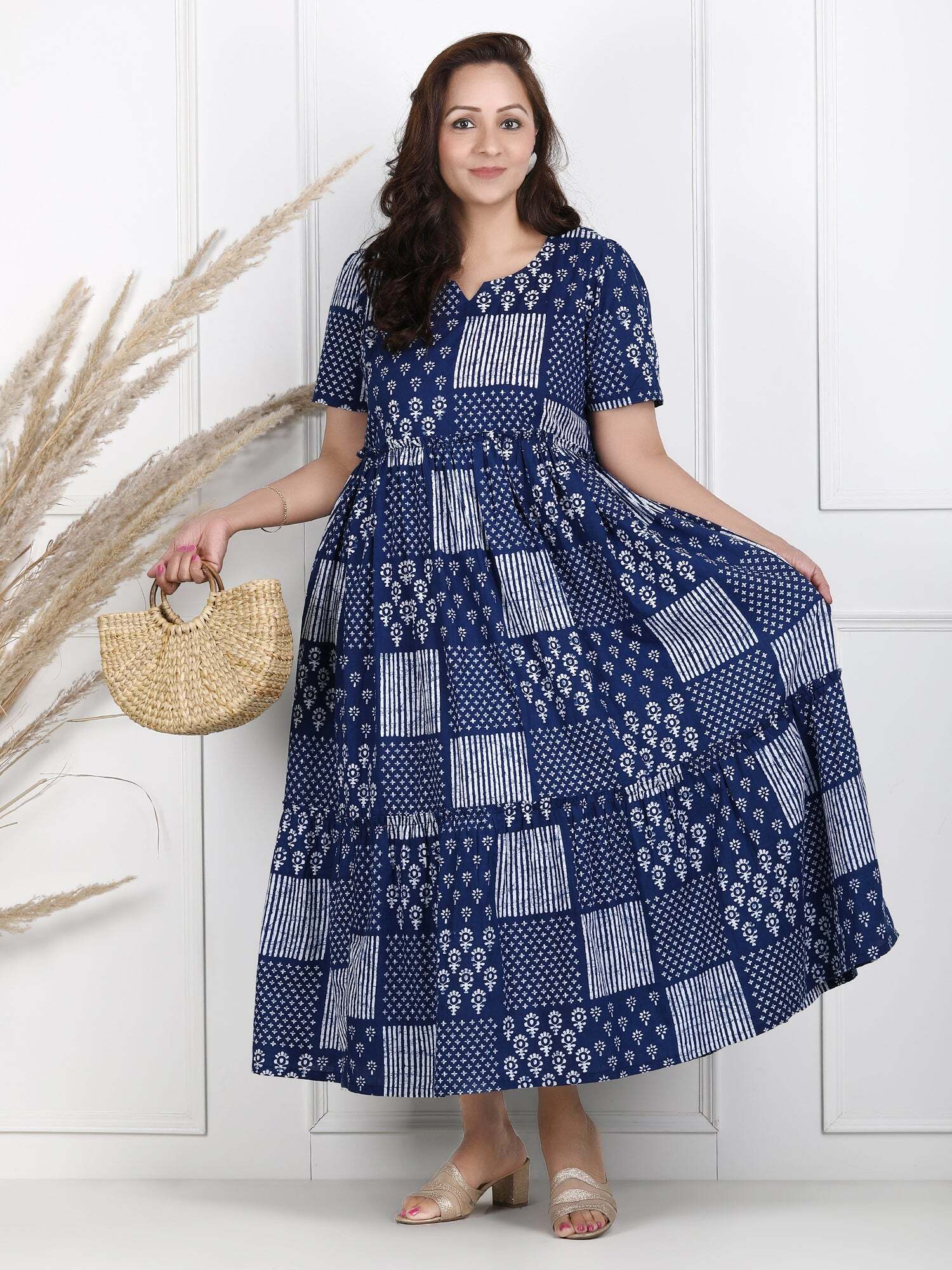 Women Cotton Long Half Sleeve Maxi in Delhi at  300 / Unit by Hunny  Fashion - Justdial